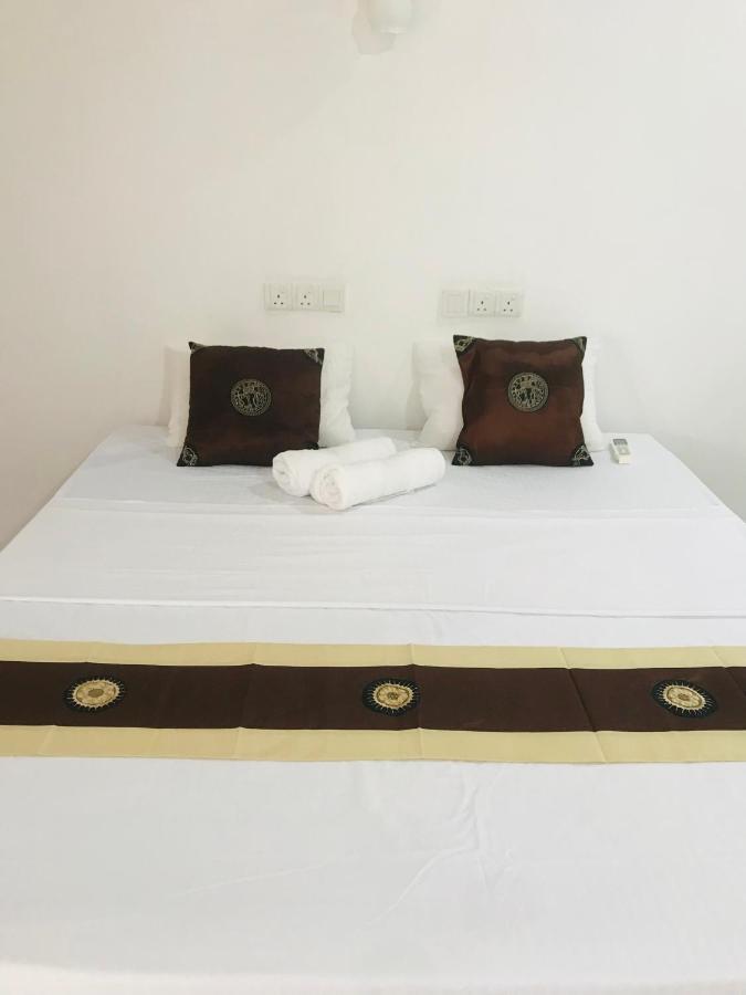The Wild Culture Hotell Sigiriya Exteriör bild