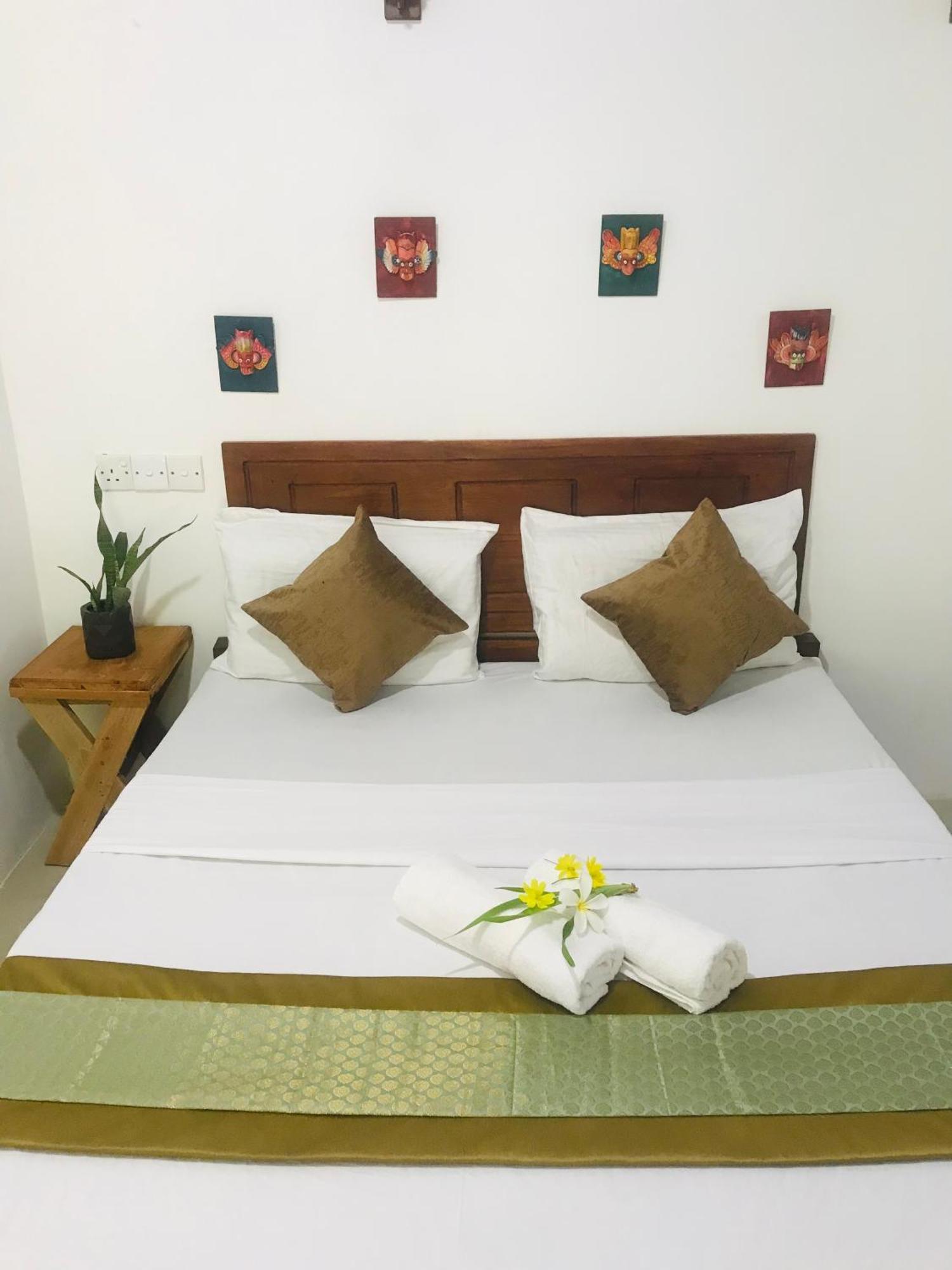 The Wild Culture Hotell Sigiriya Exteriör bild