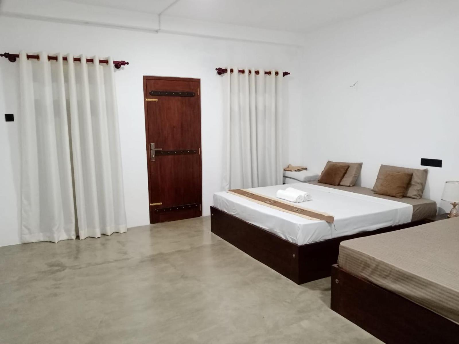 The Wild Culture Hotell Sigiriya Exteriör bild